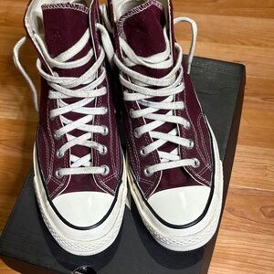 Chuck Taylor 70 Converse High Tops Burgundy
